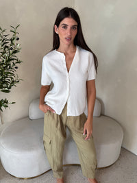 Mid Rise Ankle Lenght Cargo Pants