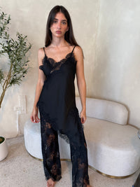 Black Lace Set