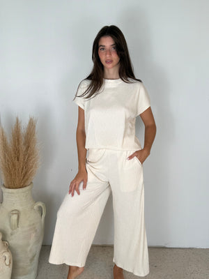 Cream Textured Set