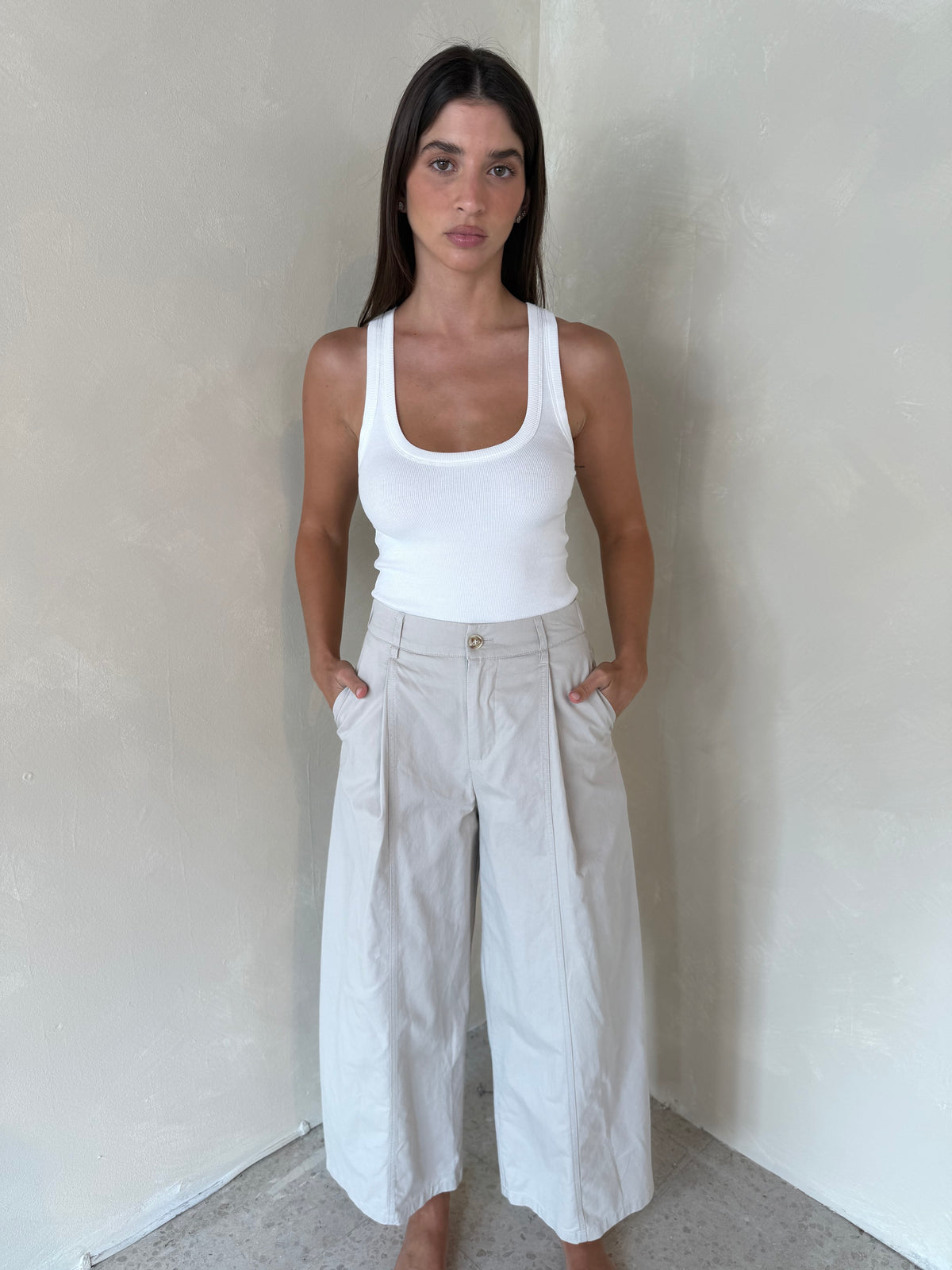 Cropped Pleat Pants