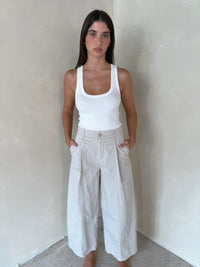 Cropped Pleat Pants