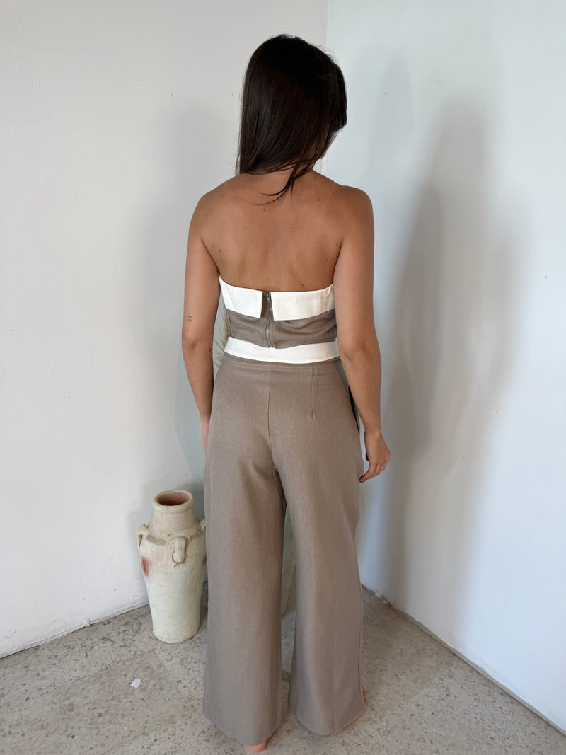 Taupe White Border Set