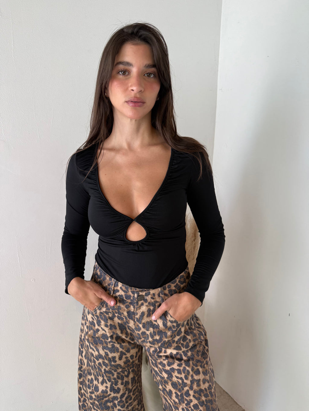 Key Hole LS Top