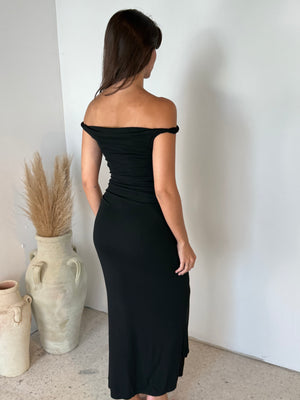 Ribbed Twist Maxi Dress
