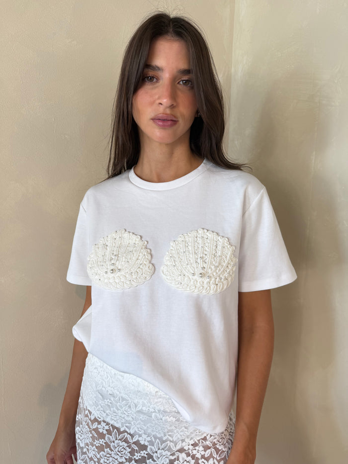 Pearl Seashell T-shirt