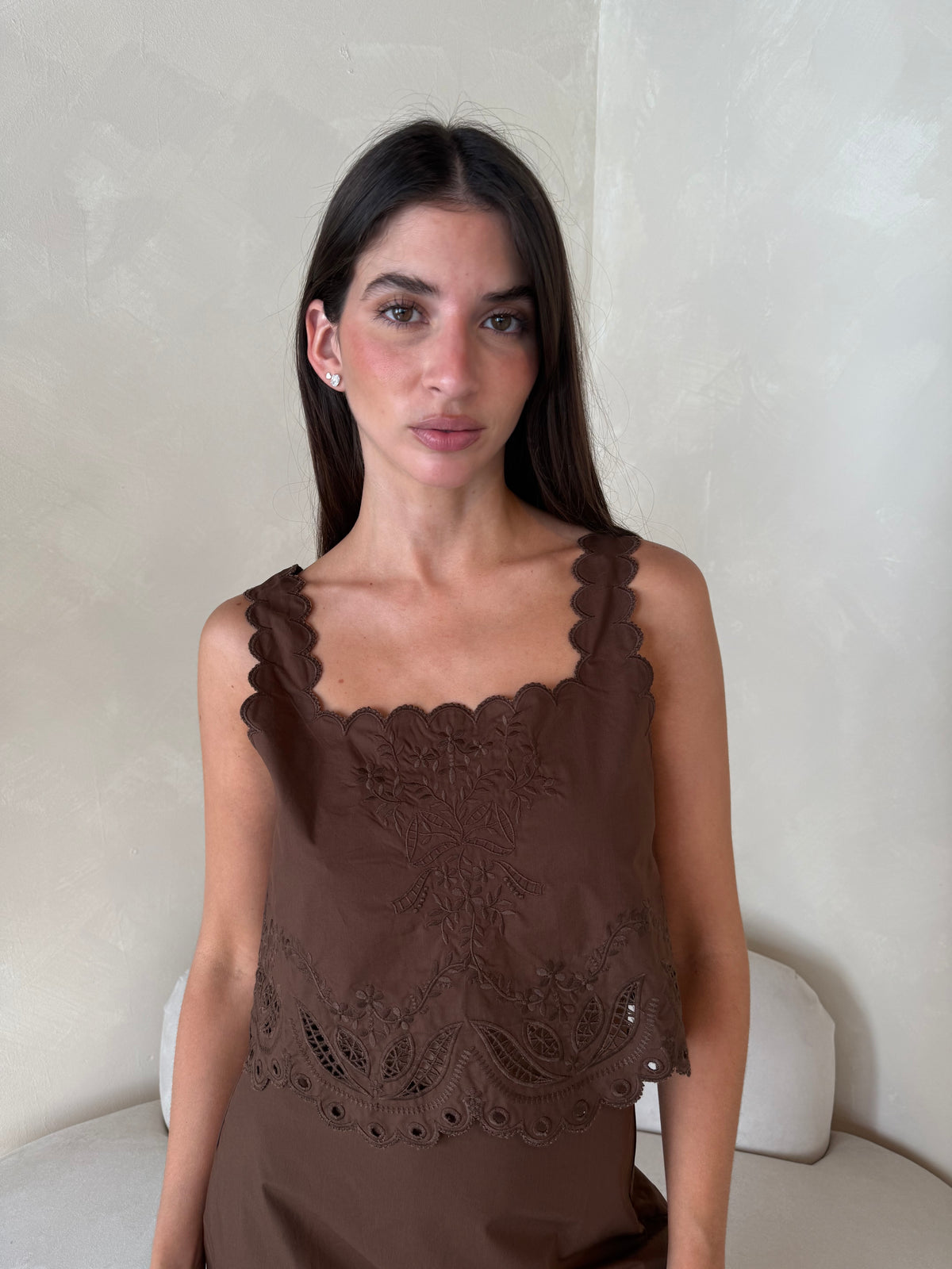 Choco Embroidered Set