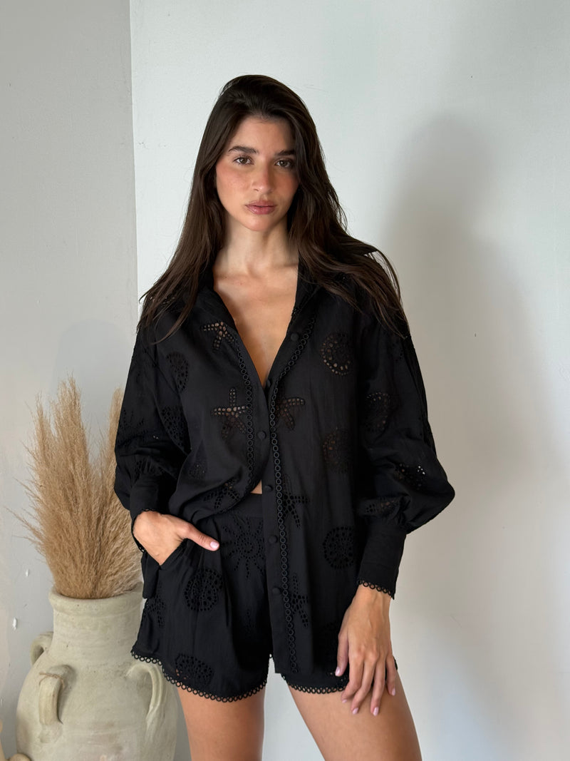 Black Eyelet LS Set