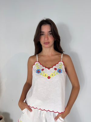 Red Scallop Embroidered Set