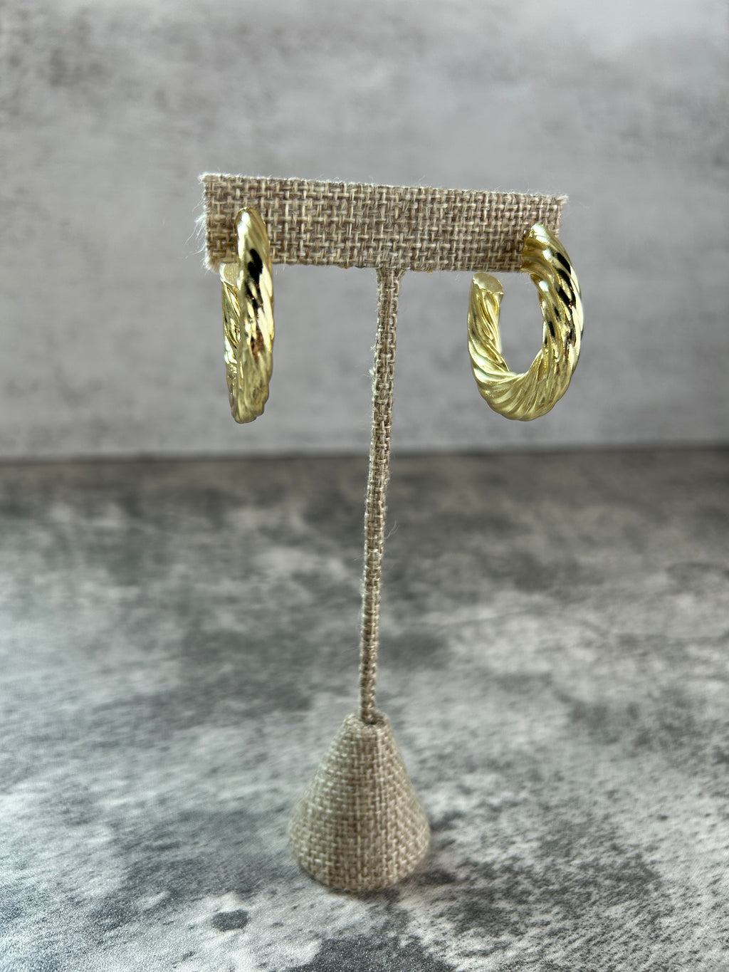 Chunky Textured Earring