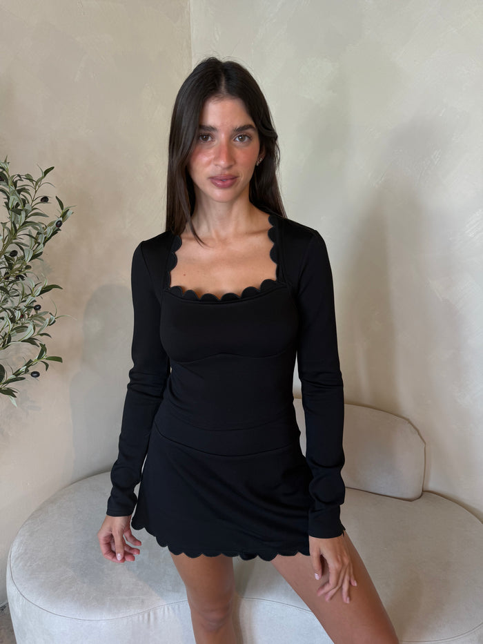 Scuba Scalloped Black Set