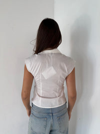 Twist Front Top