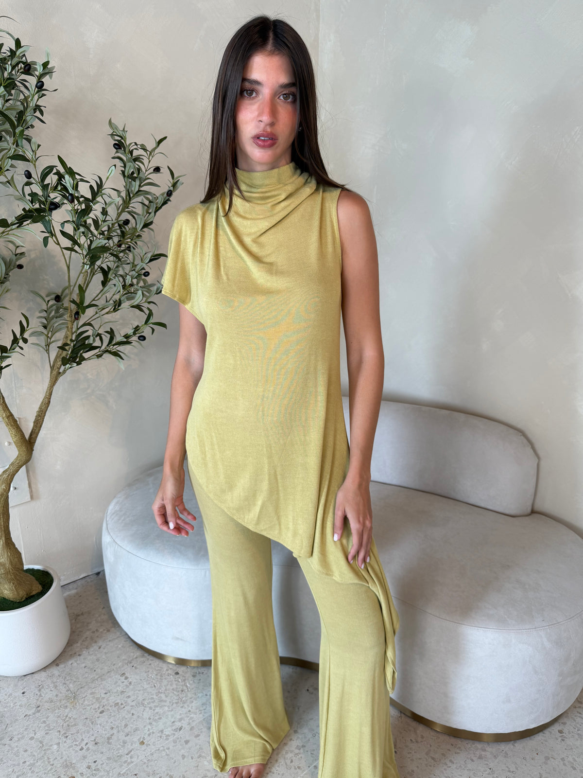Asymetric Draped Set