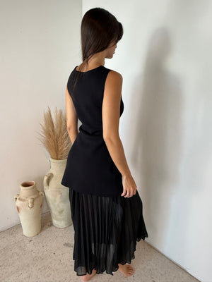 Black Pleated Dress
