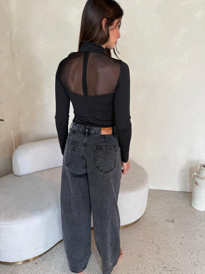 Black Wash Mid Rise Denim Pants
