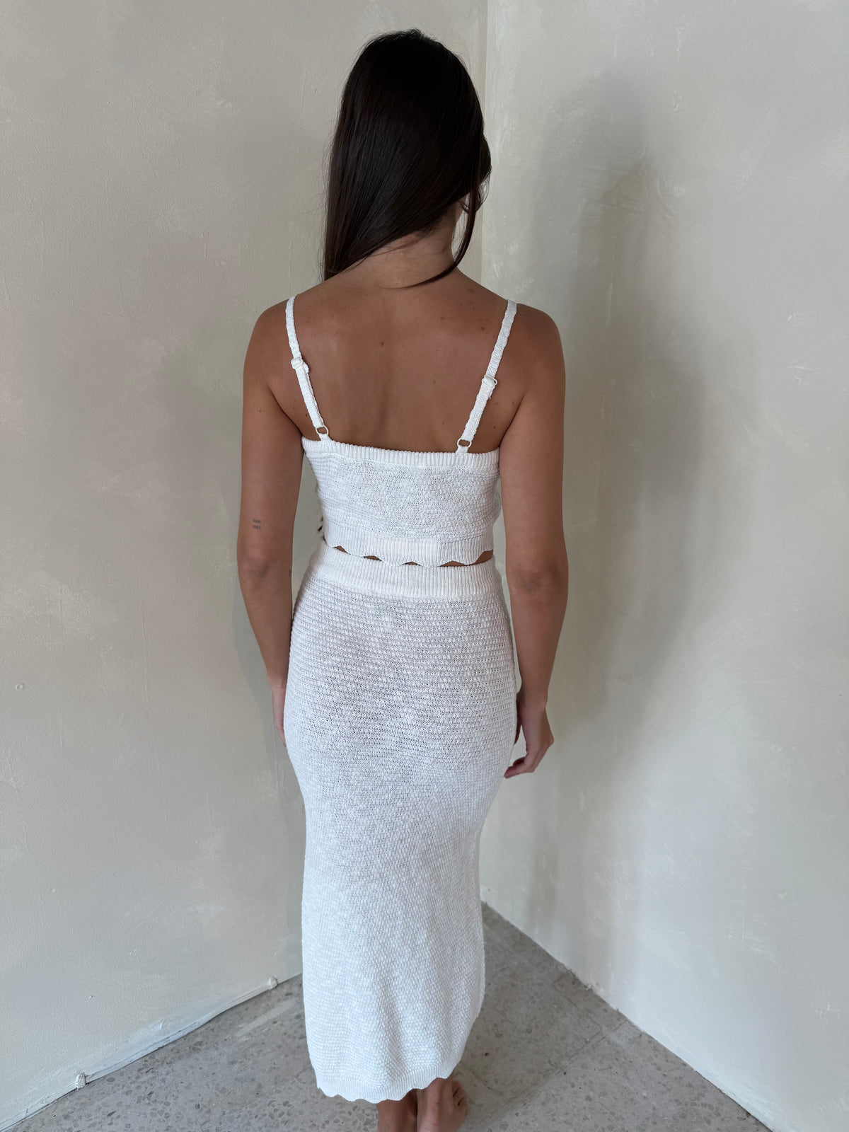 White Scallop Detail Set
