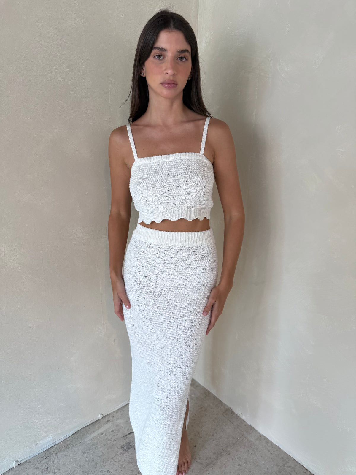 White Scallop Detail Set