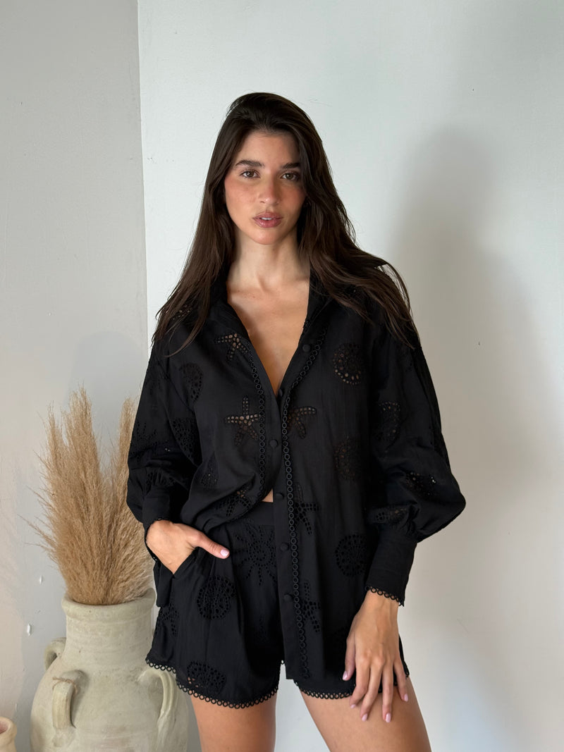 Black Eyelet LS Set