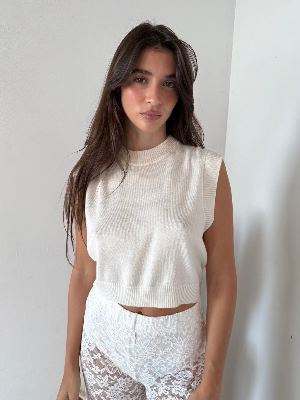 Round Neck Knitted Vest Top