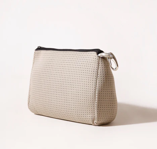 ESSENTIAL POUCH
