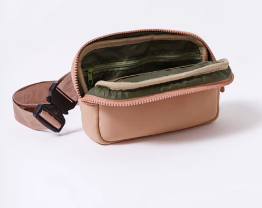 FANNY PACK