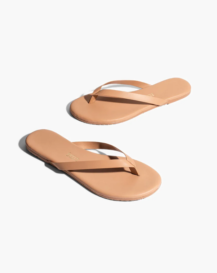 Boyfriend POUT Tkees