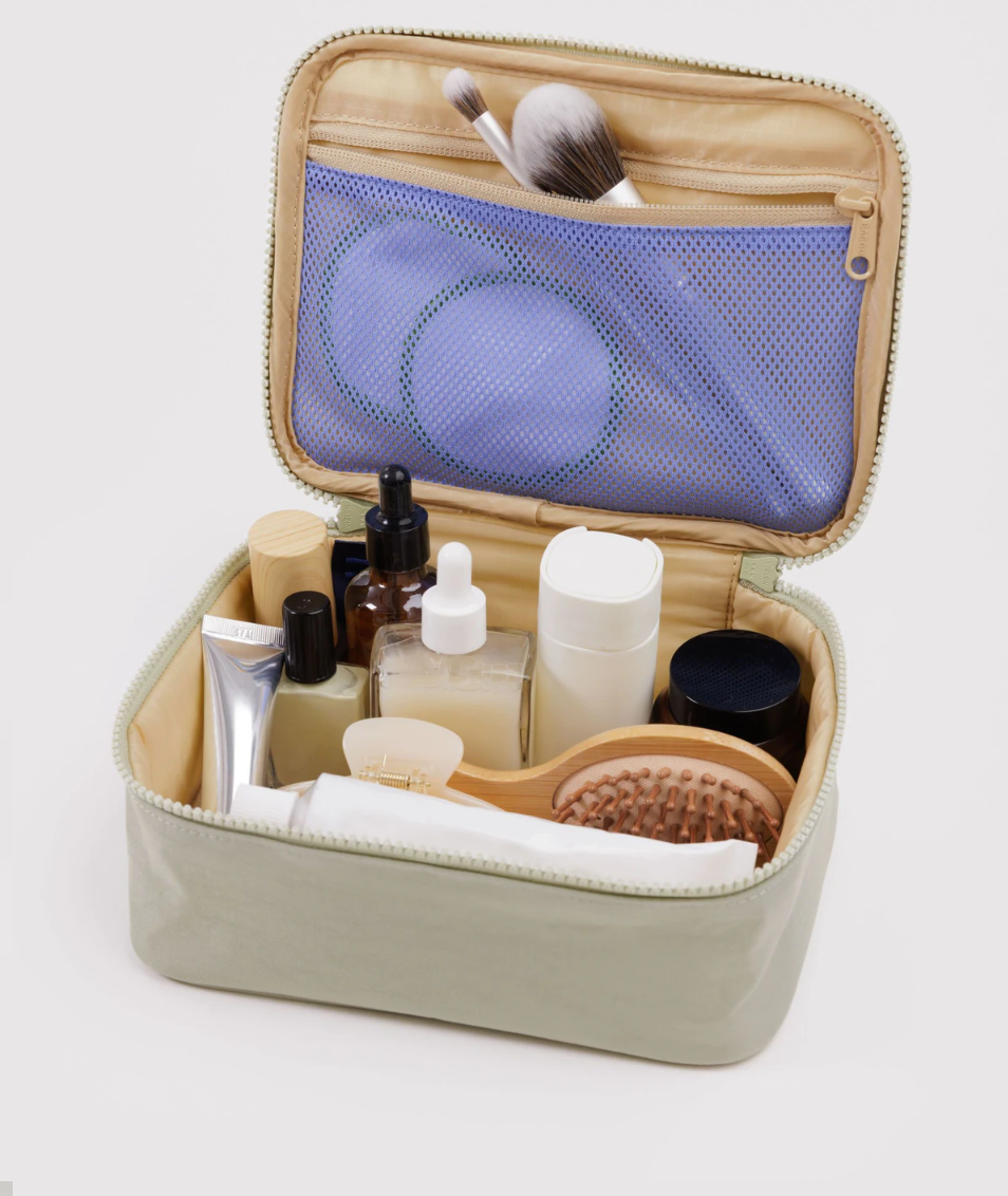 Large Cosmetic Case BAGGU