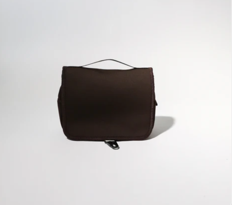 TOILETRY BAG