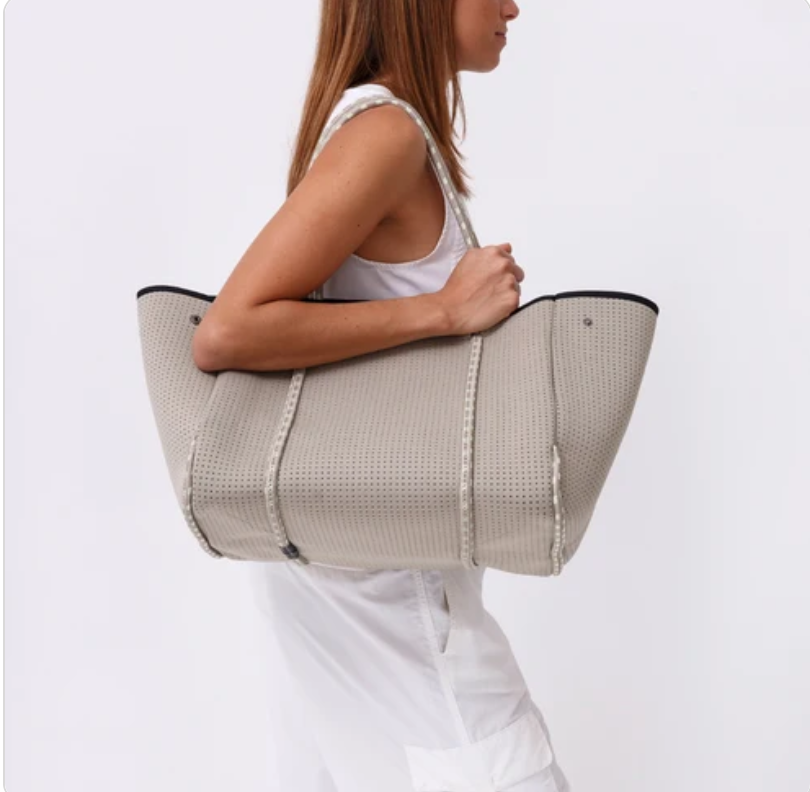 EVERYDAY TOTE BAG