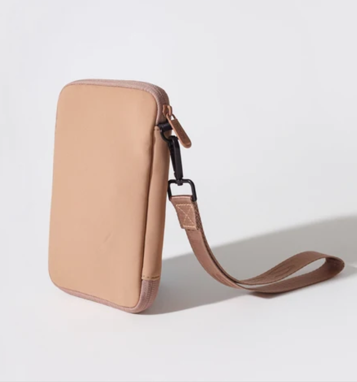 PASSPORT WALLET