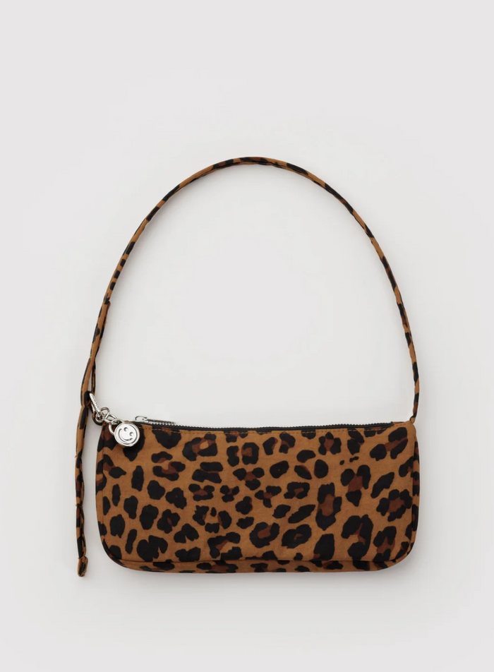 Nylon Pochette BAGGU