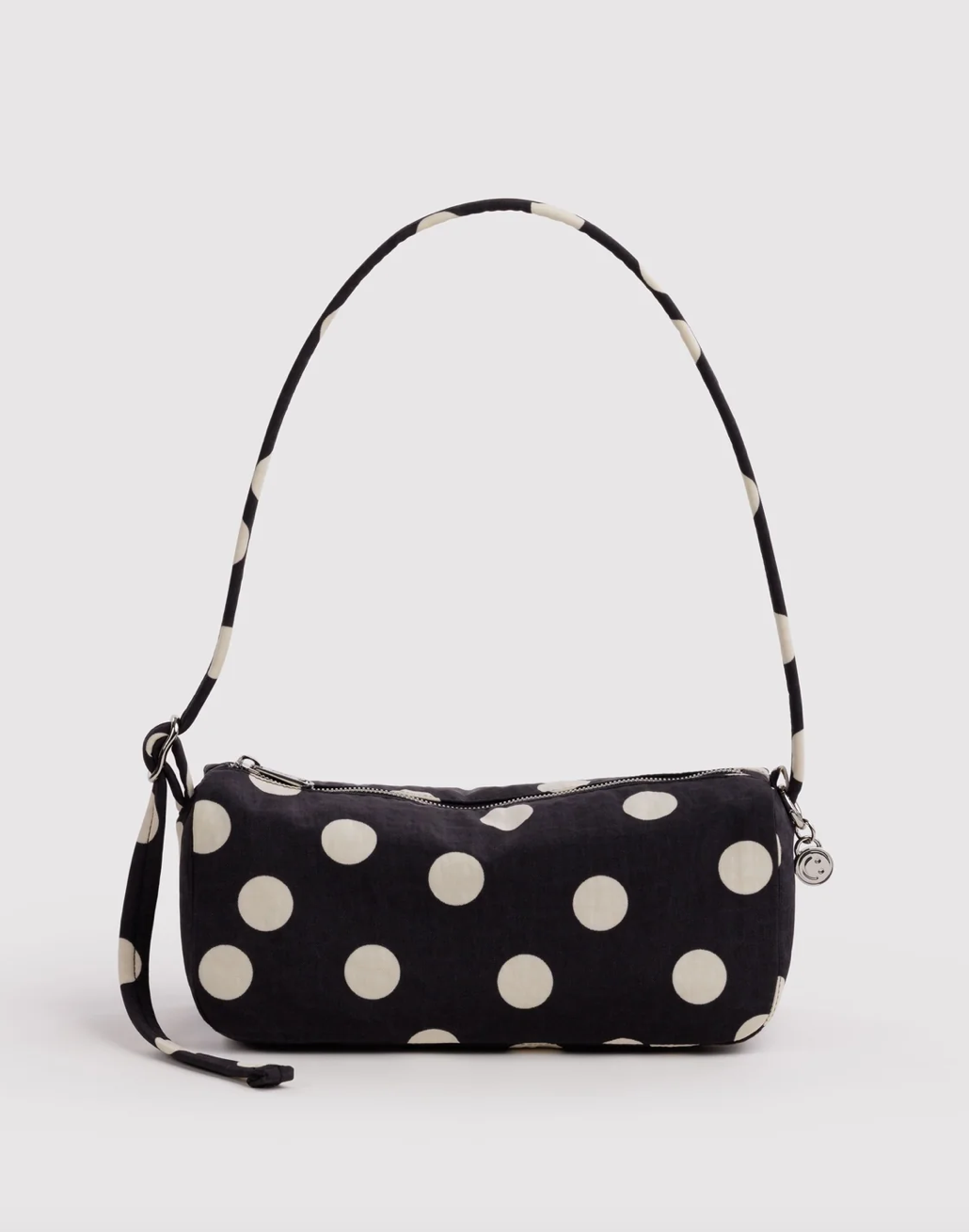 NYLON LOAF BAG BAGGU