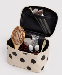 Large Cosmetic Case Baggu
