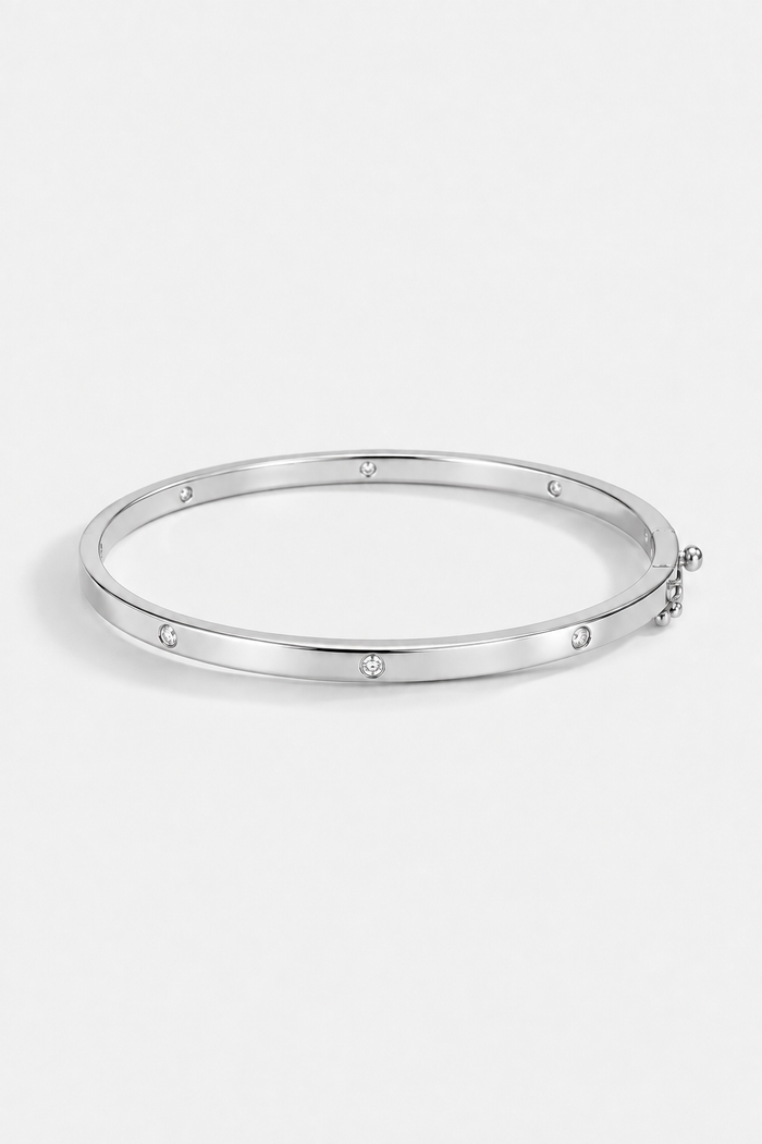 THE CLASSIC BANGLE BRACELET - SILVER